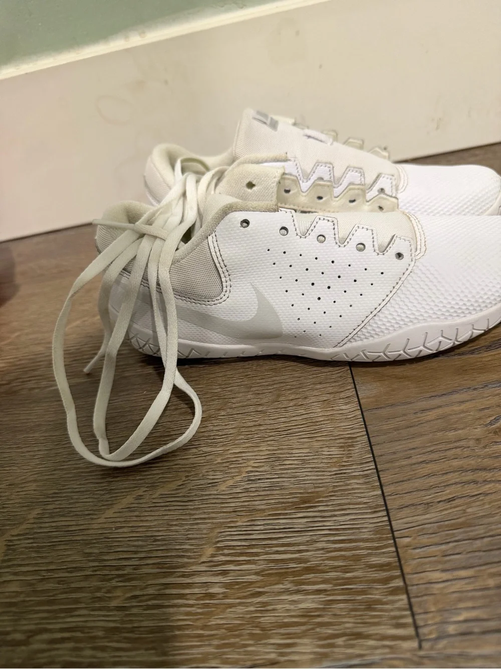 Girls Nike cheer sneakers